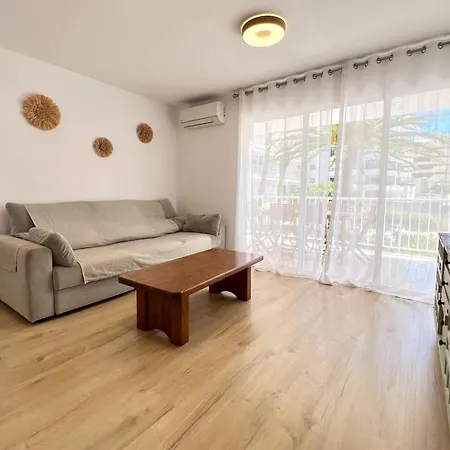 Apartman En Primera Linea En *